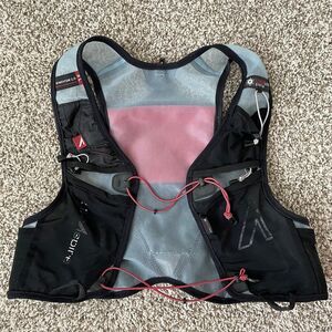 Medium Ultraspire Momentum 2.0 Hydration Vest